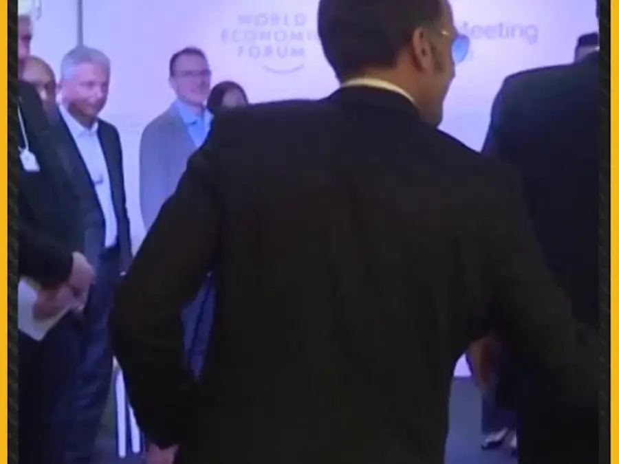 Macron Launches New AI Research Centre After Davos Speech