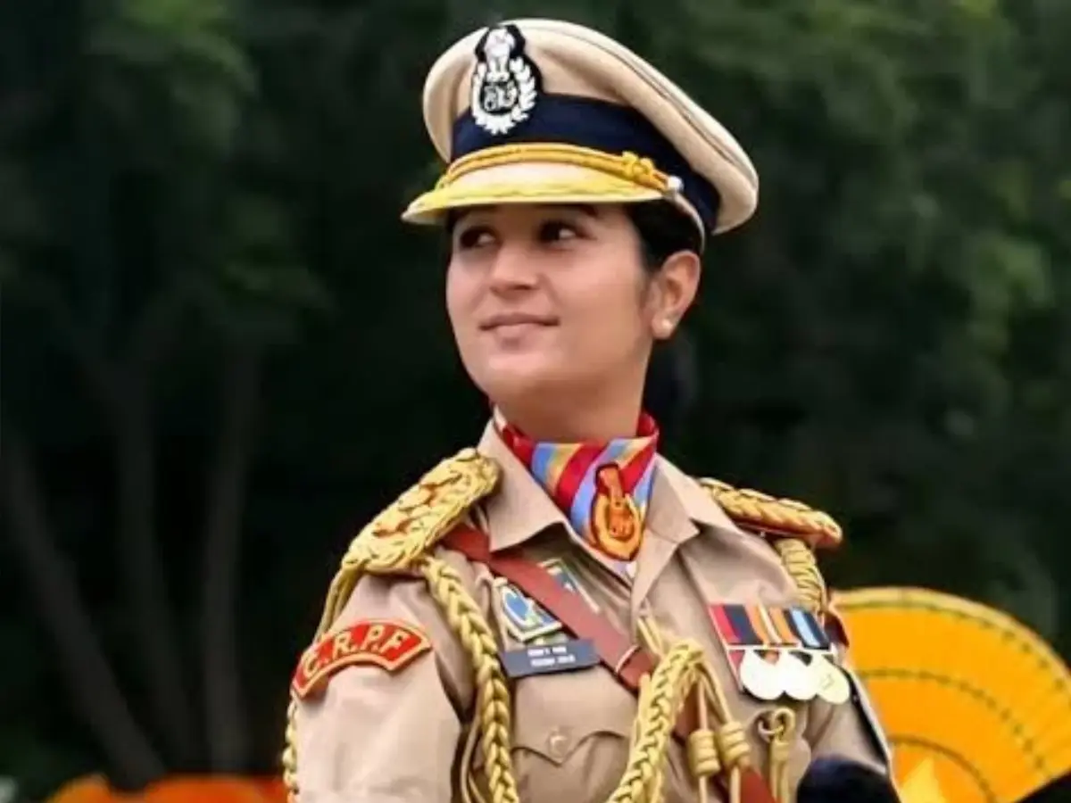 J&K woman officer to lead all-male CRPF unit on Republic Day: Who is Assistant Commandant Simran Bala? J&K woman officer to lead all-male CRPF unit on Republic Day: Who is Assistant Commandant Simran Bala?