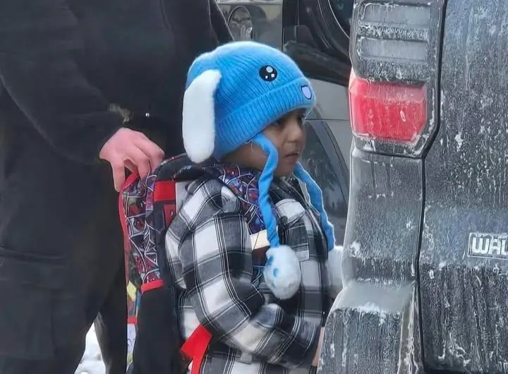 ICE agents detain 5-year-old boy during immigration operation in Minnesota