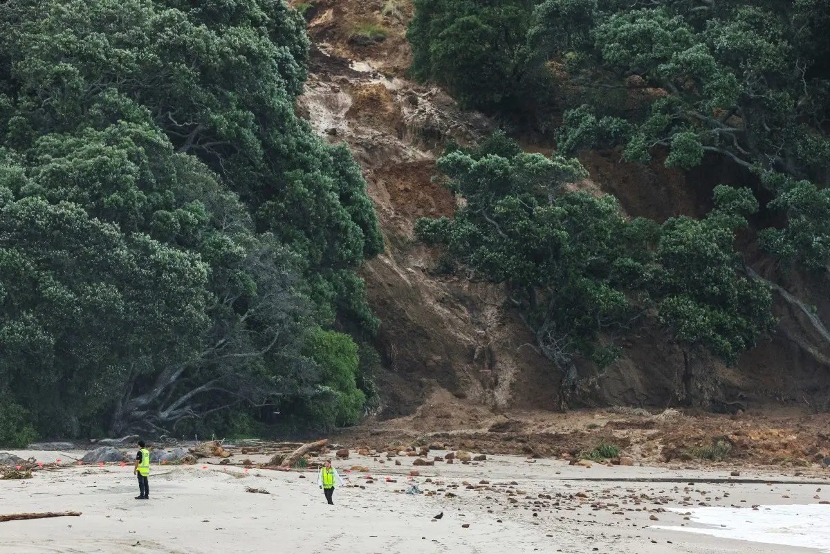 New Zealand ends rescue operations after deadly landslide, 6 presumed dead