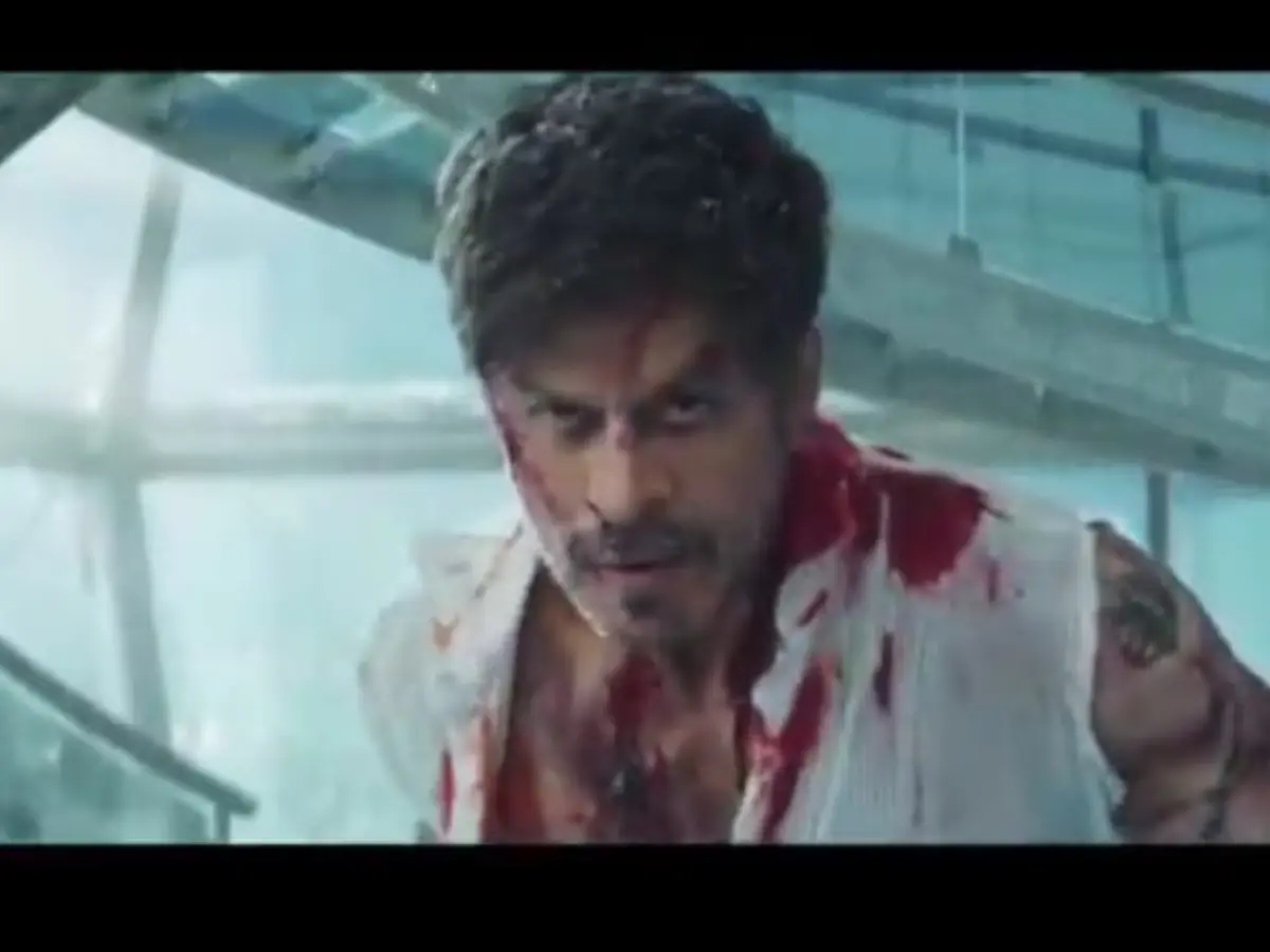 The King is coming! Shah Rukh Khan reveals release date, unveils new teaser