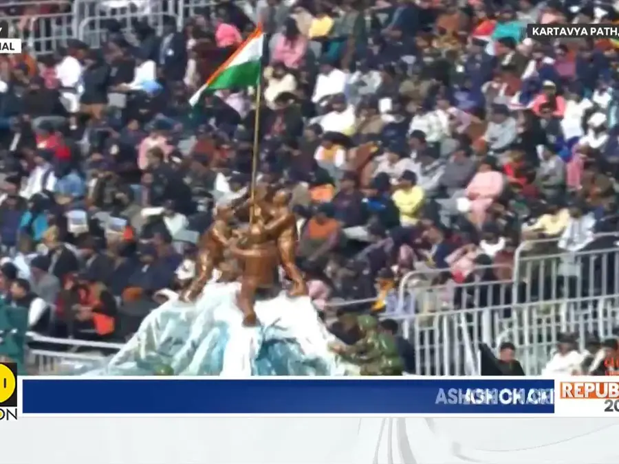 Republic Day 2026: President Murmu Unfurls National Flag, India's Military Might On Display 