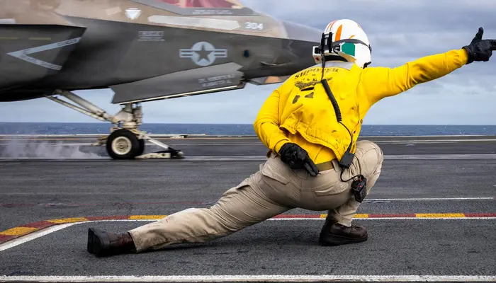 'Grid-killers onboard': How USS Abraham Lincoln can cut entire Iran's power supply in 10 mins?