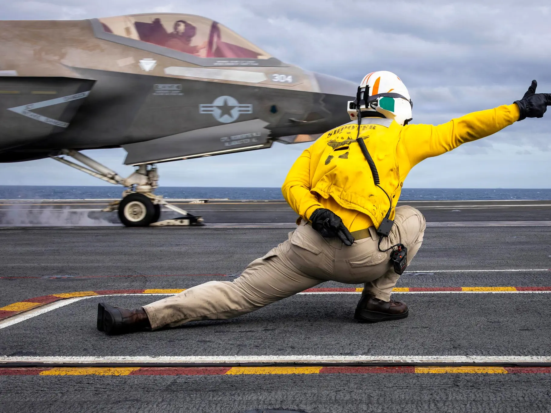 'Grid-killers onboard': How USS Abraham Lincoln can cut entire Iran's power supply in 10 mins?