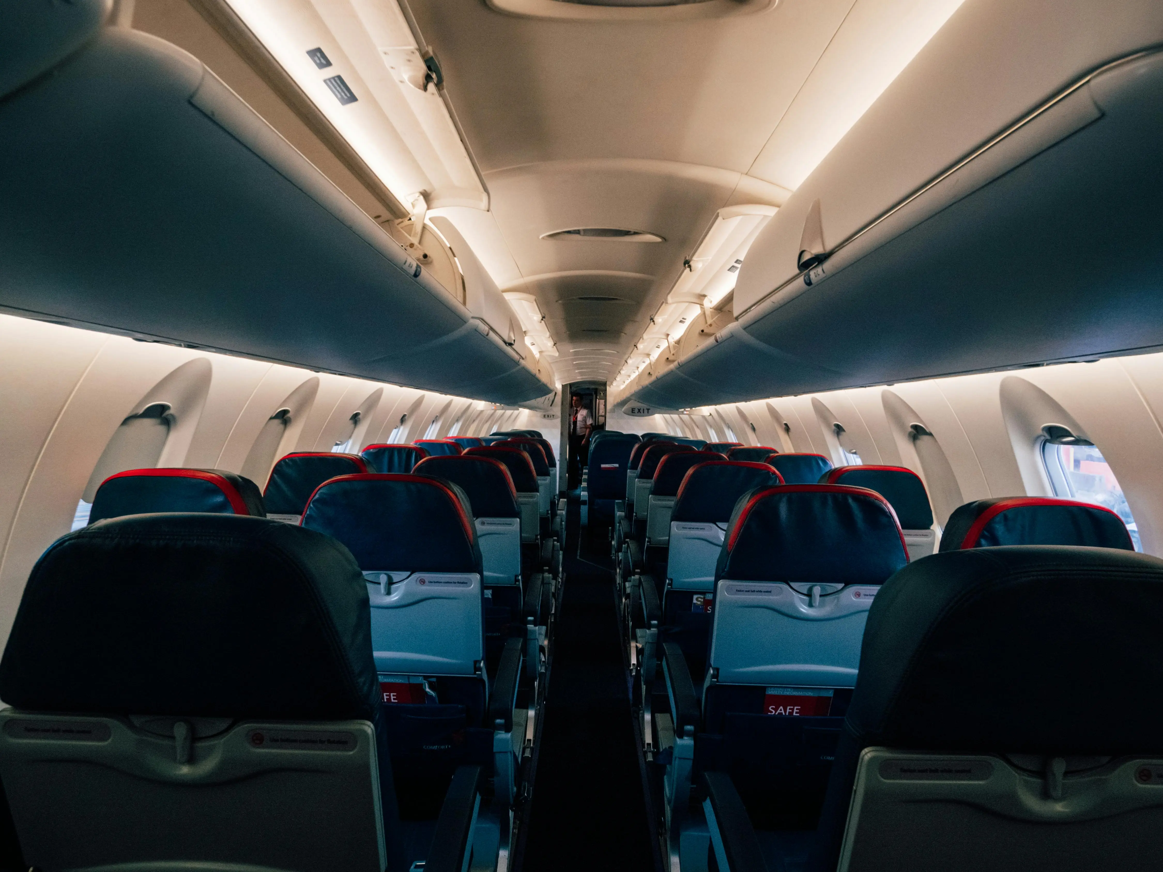 'There’s a baby in the aisle': Flight attendant stumbles upon baby in a dark cabin 'There’s a baby in the aisle': Flight attendant stumbles upon baby in a dark cabin