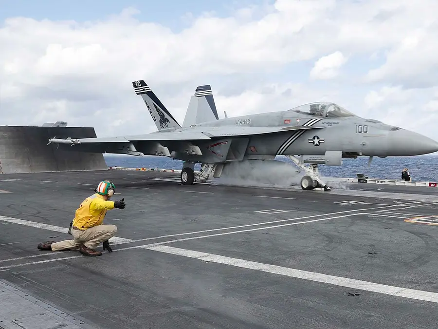 How do F/A-18 Super Hornets maintain USS Abraham Lincoln’s combat edge?