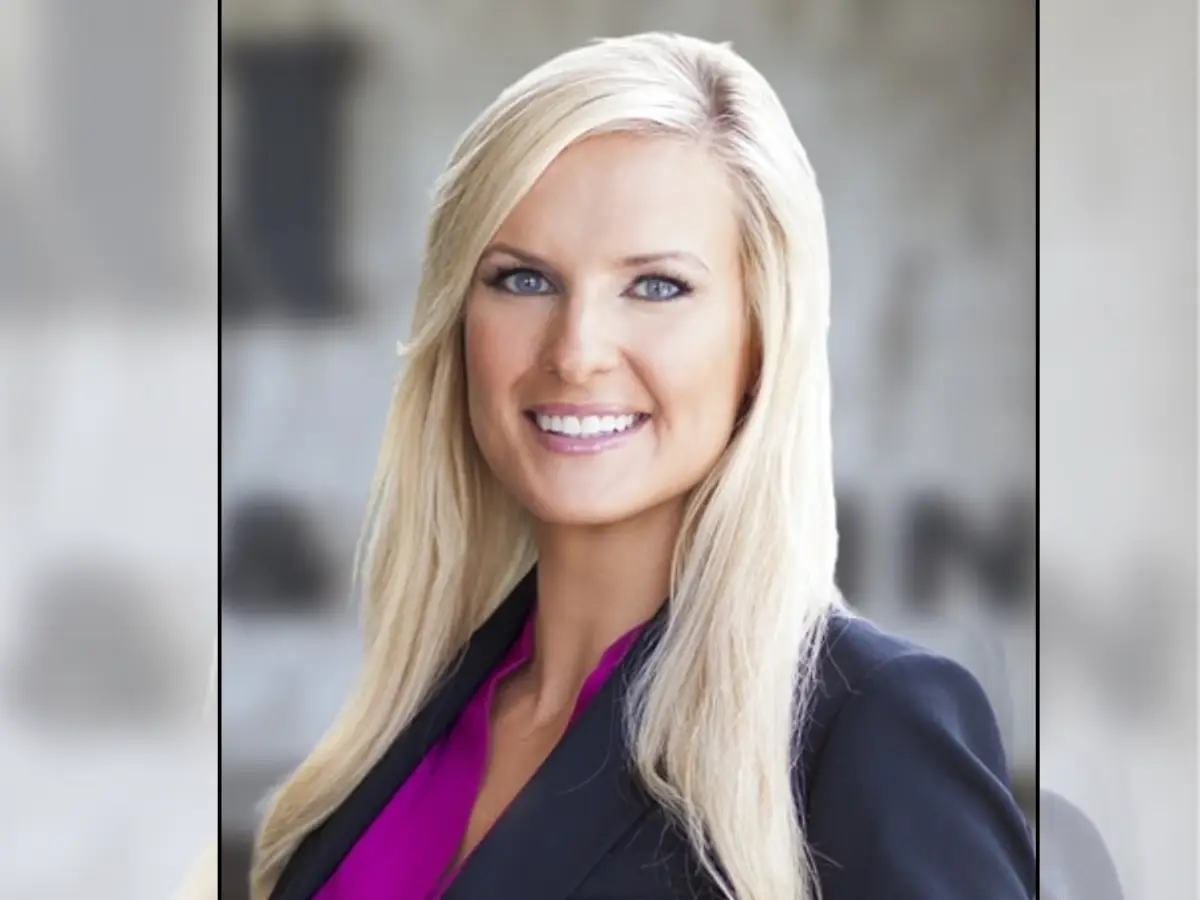 Tara Arnold, wife of hotshot Houston lawyer, among Bangor plane crash victims. Who is she? Tara Arnold, wife of hotshot Houston lawyer, among Bangor plane crash victims. Who is she?