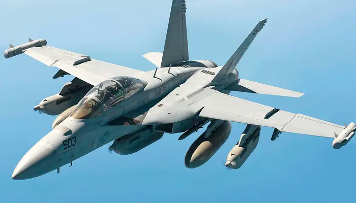 The EA-18G Growler: How the USS Abraham Lincoln entirely blinds Iran's coastal radars