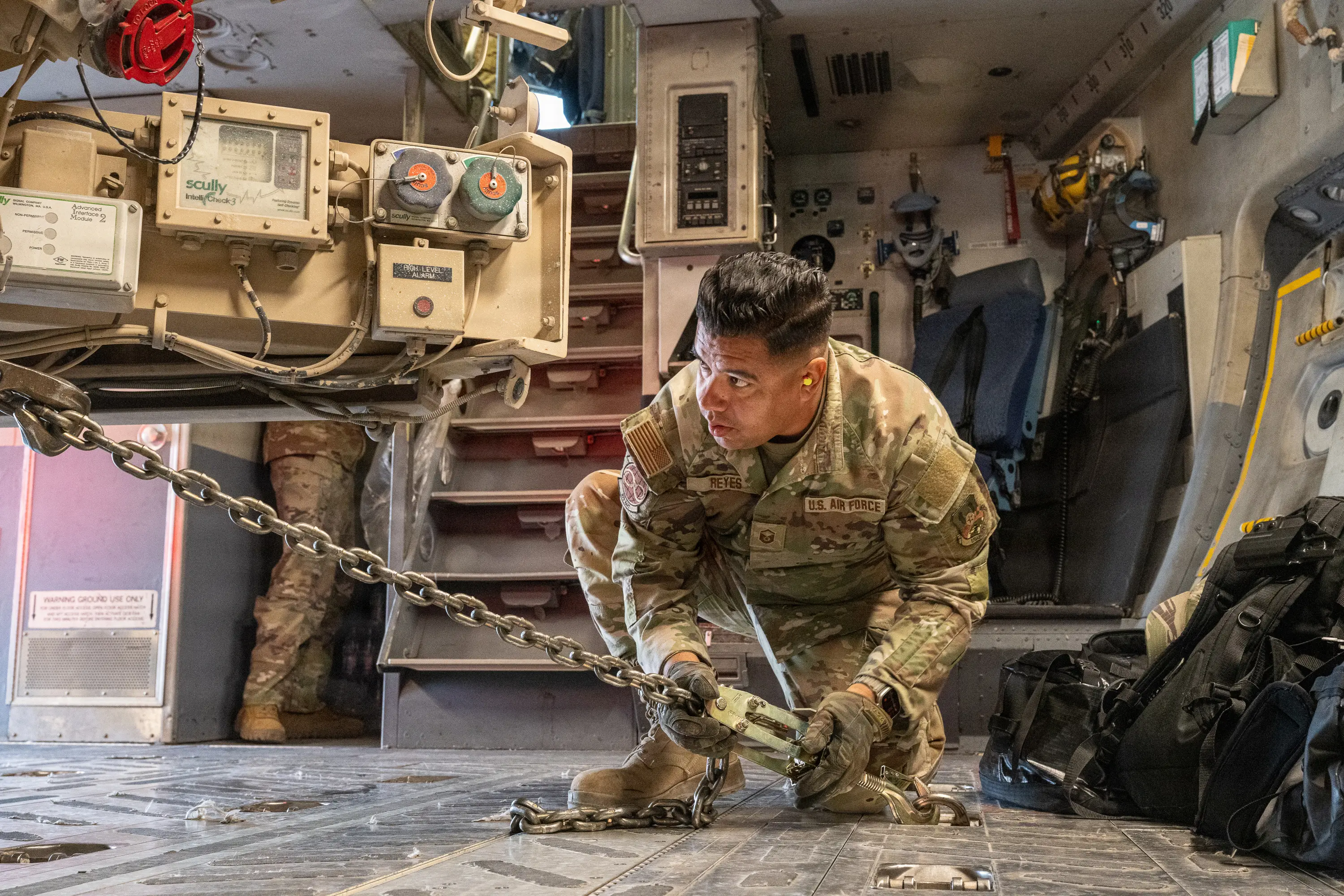 After USS Abraham Lincoln arrival, US announces multi-day air drill amid escalating Iran tensions