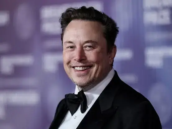 Elon Musk reacts to Vinod Khosla after being accused of white supremacy Elon Musk reacts to Vinod Khosla after being accused of white supremacy