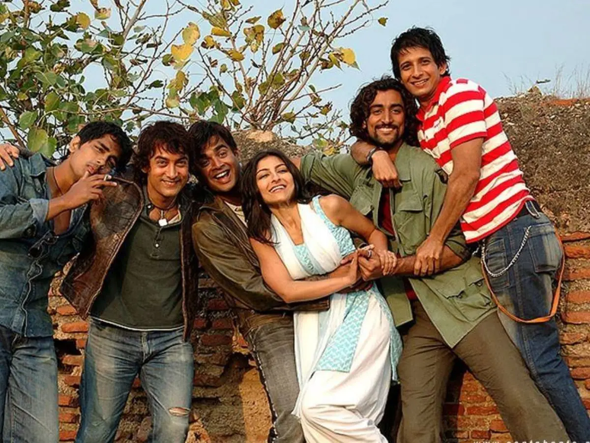 Rang De Basanti: Makers organise special screening to celebrate 20 Years; director and Aamir Khan to attend Rang De Basanti: Makers organise special screening to celebrate 20 Years; director and Aamir Khan to attend