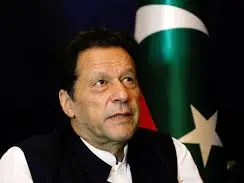 Imran Khan diagnosed with Central Retinal Vein Occlusion, can lose eyesight if not treated Imran Khan diagnosed with Central Retinal Vein Occlusion, can lose eyesight if not treated