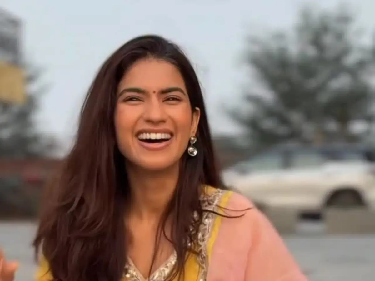 Simran Choudhary on Lutt Le Gaya
