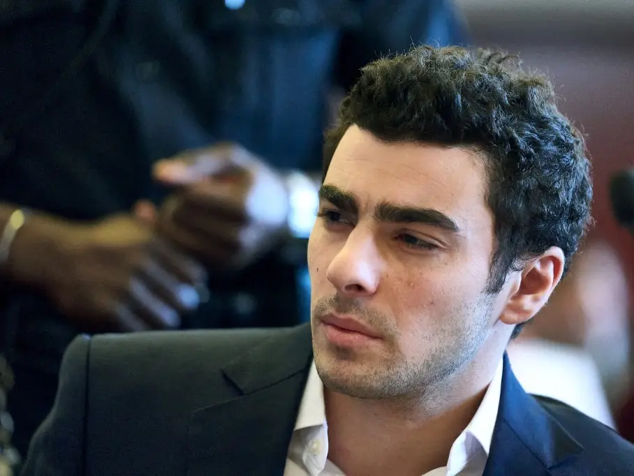 Fake FBI agent tries to jailbreak CEO killer Luigi Mangione, caught with barbecue fork Fake FBI agent tries to jailbreak CEO killer Luigi Mangione, caught with barbecue fork