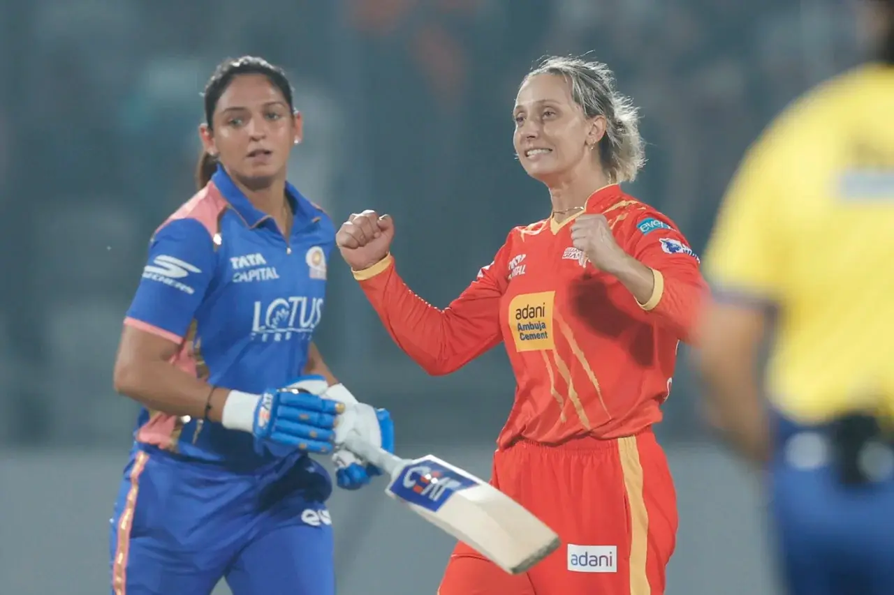 WPL 2026 | Gujarat's maiden win over Mumbai puts them in eliminator