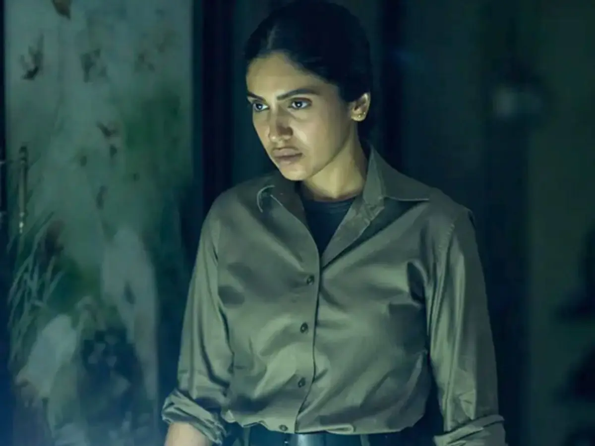 Daldal review: Bhumi Pednekar's web-series showcases a gritty tale that dares to go dark Daldal review: Bhumi Pednekar's web-series showcases a gritty tale that dares to go dark