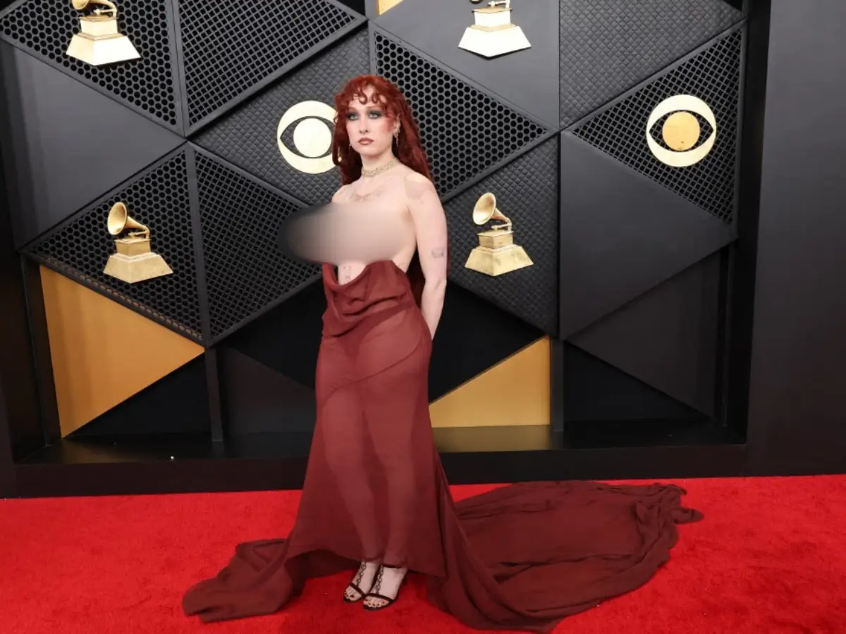 Chappell Roan’s 2026 bare-breast outfit