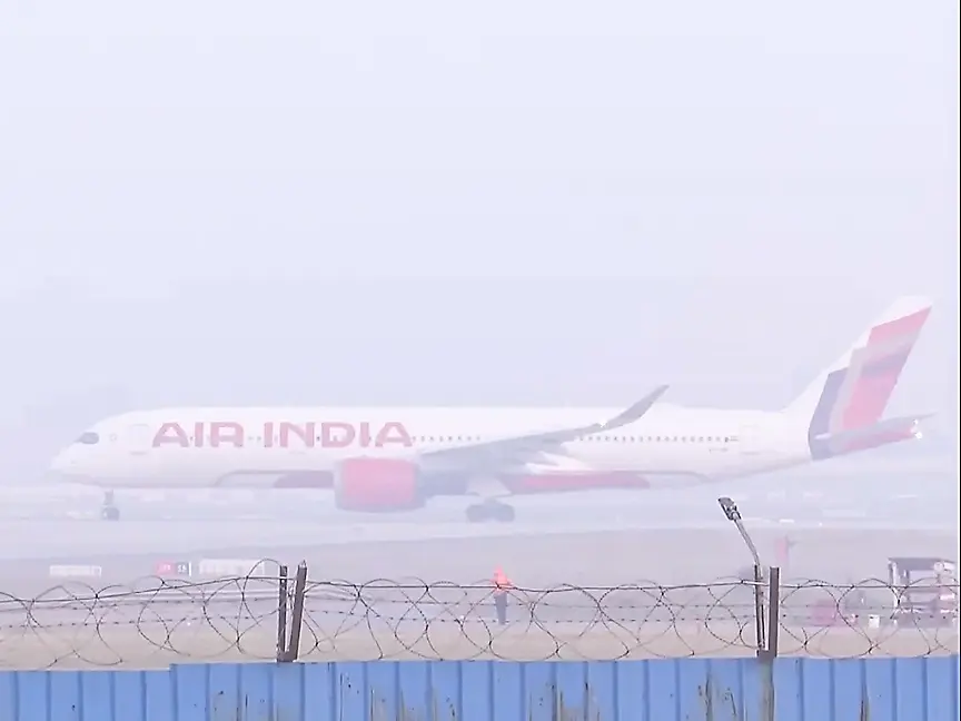 Air India grounds Boeing 787 after fuel switch issue on London–Bengaluru flight Air India grounds Boeing 787 after fuel switch issue on London–Bengaluru flight