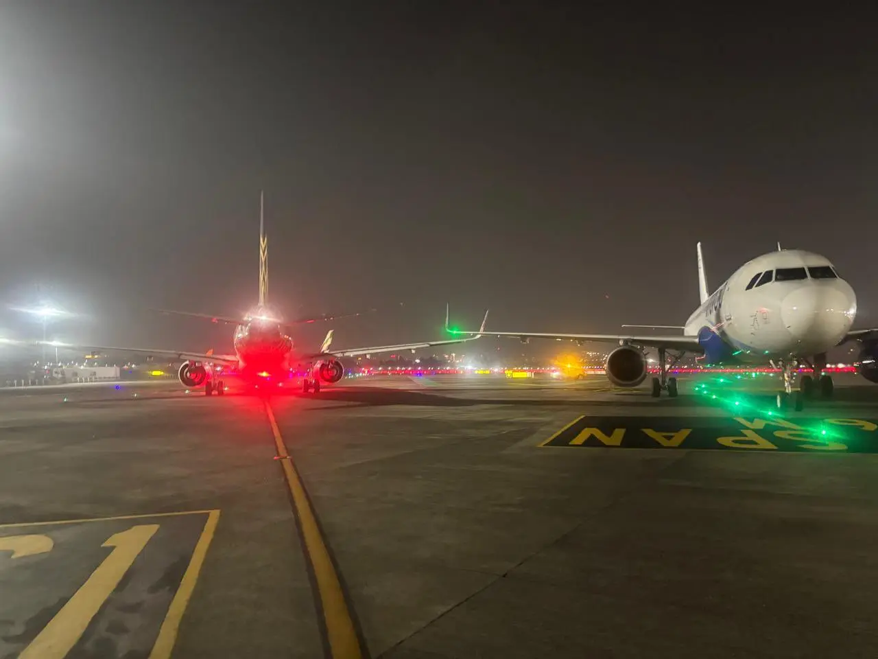 IndiGo, Air India plane make wingtip contact on taxiway at Mumbai airport; no injuries reported IndiGo, Air India plane make wingtip contact on taxiway at Mumbai airport; no injuries reported