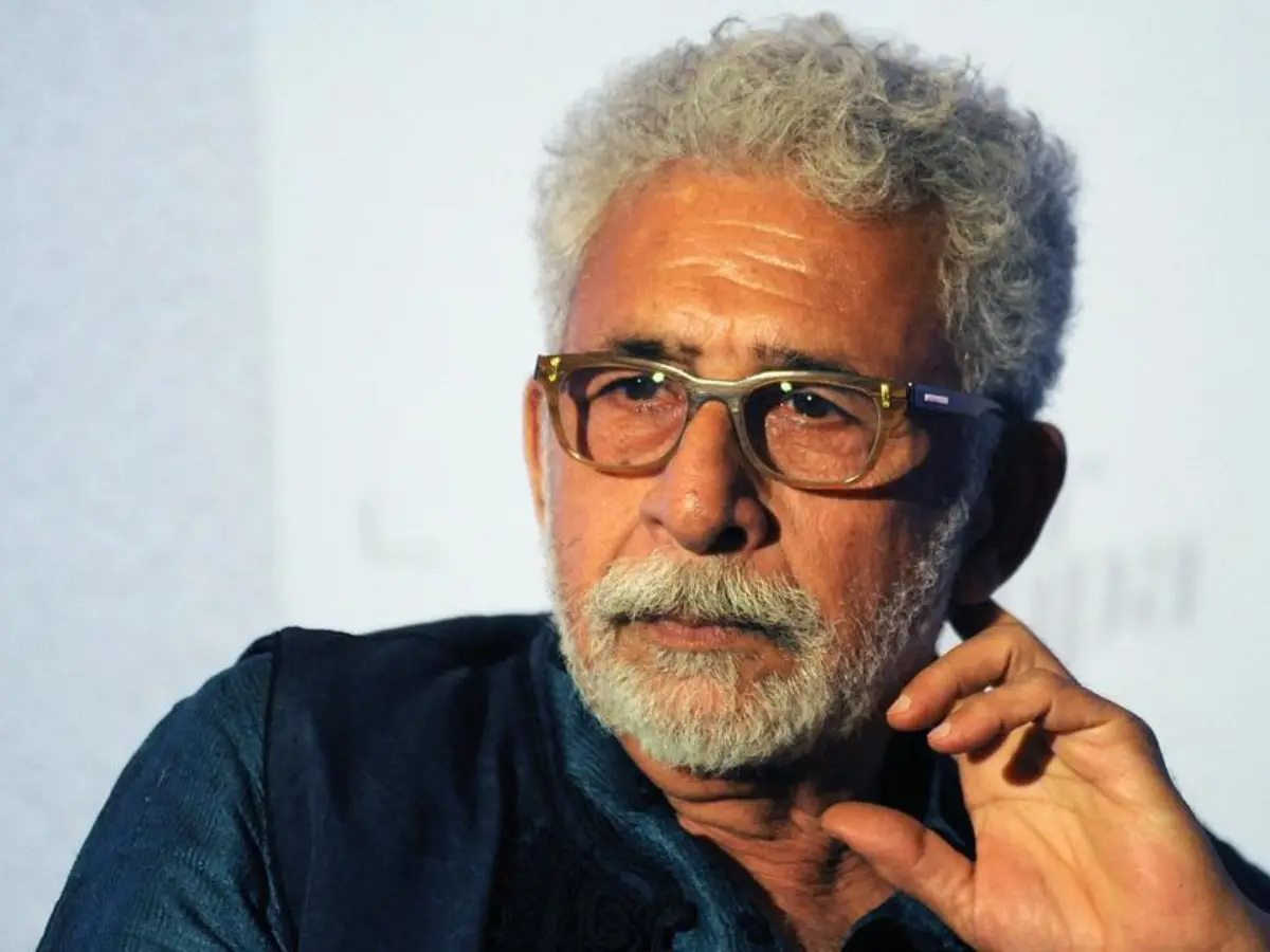 Naseeruddin Shah behauptet, die Universität Mumbai habe ihn ohne ...