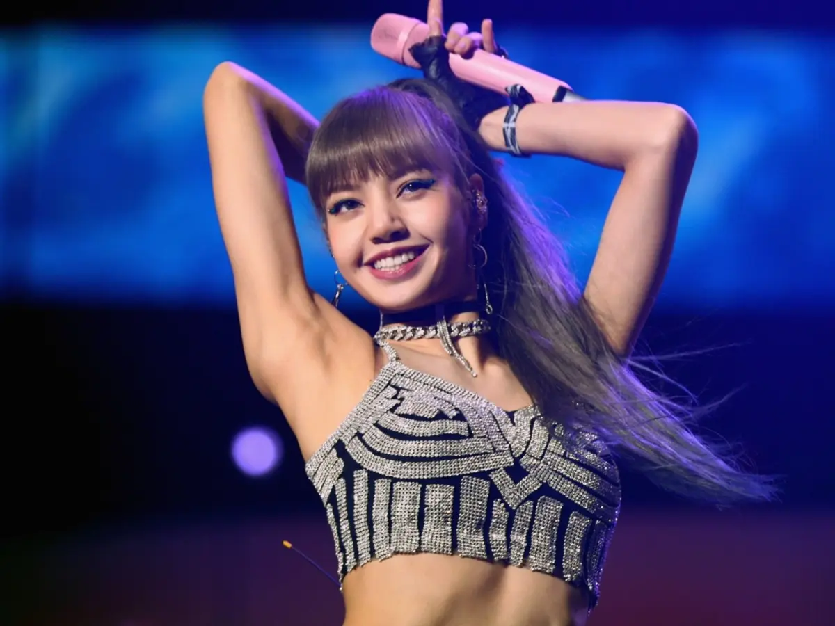 BLACKPINK's Lisa to make her Hollywood debut with a romantic-comedy film? Here's what we know BLACKPINK's Lisa to make her Hollywood debut with a romantic-comedy film? Here's what we know