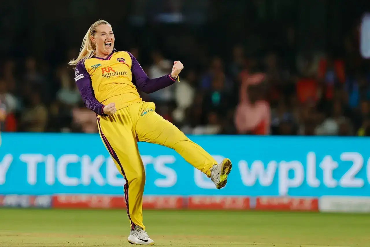Sophie Ecclestone - 43 wickets