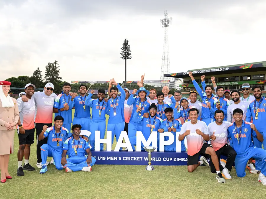 U19 World Cup final: Sachin Tendulkar, Virat Kohli lead applause as Boys in Blue clinch sixth title