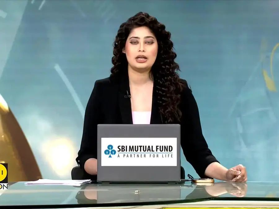 Singapore Airshow 2026: 4 Teams Fly, 37 Planes Park, Combat Future Unveiled