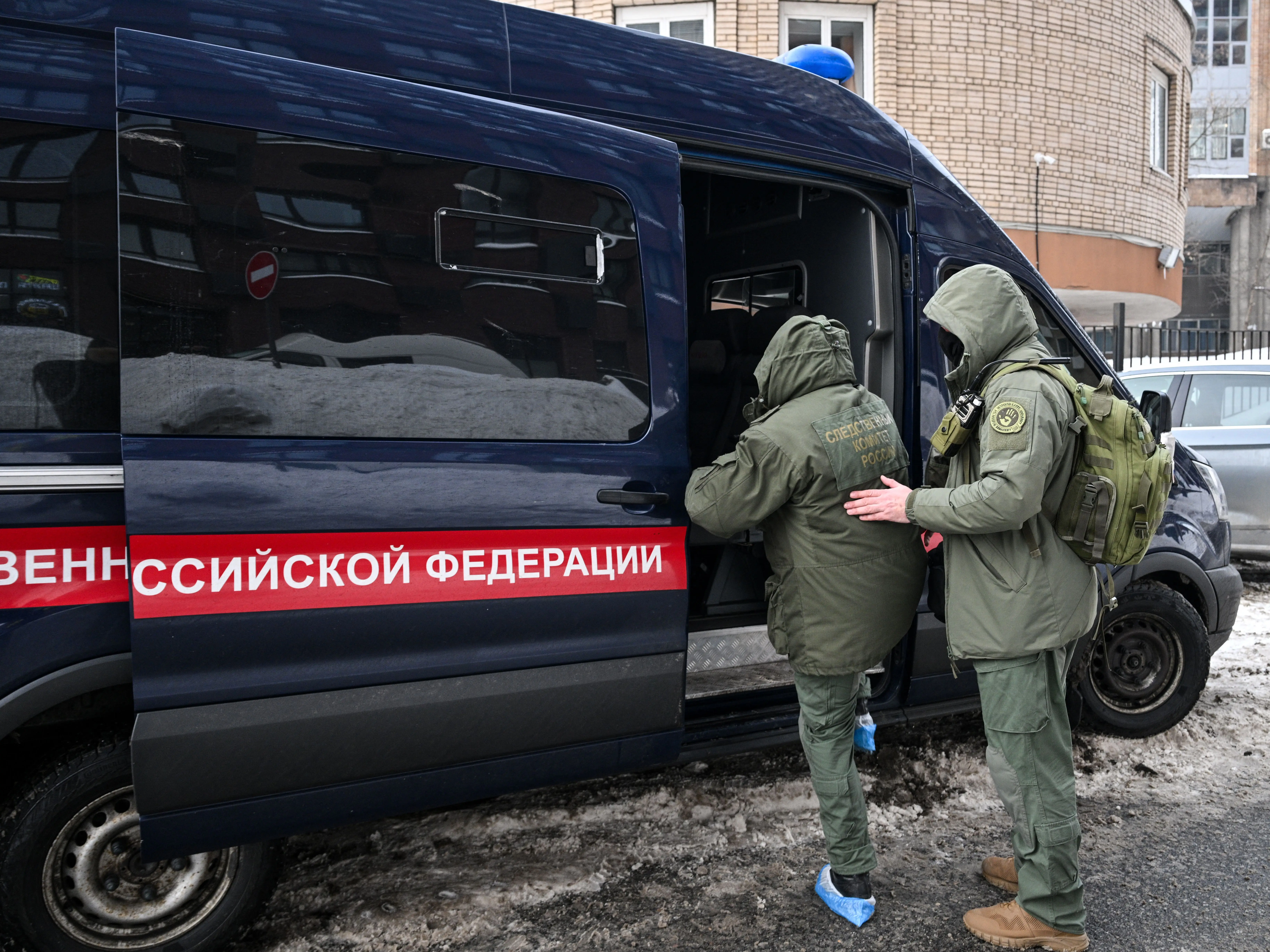 Russia names three suspects in shooting of senior GRU officer Vladimir Alexeyev Russia names three suspects in shooting of senior GRU officer Vladimir Alexeyev