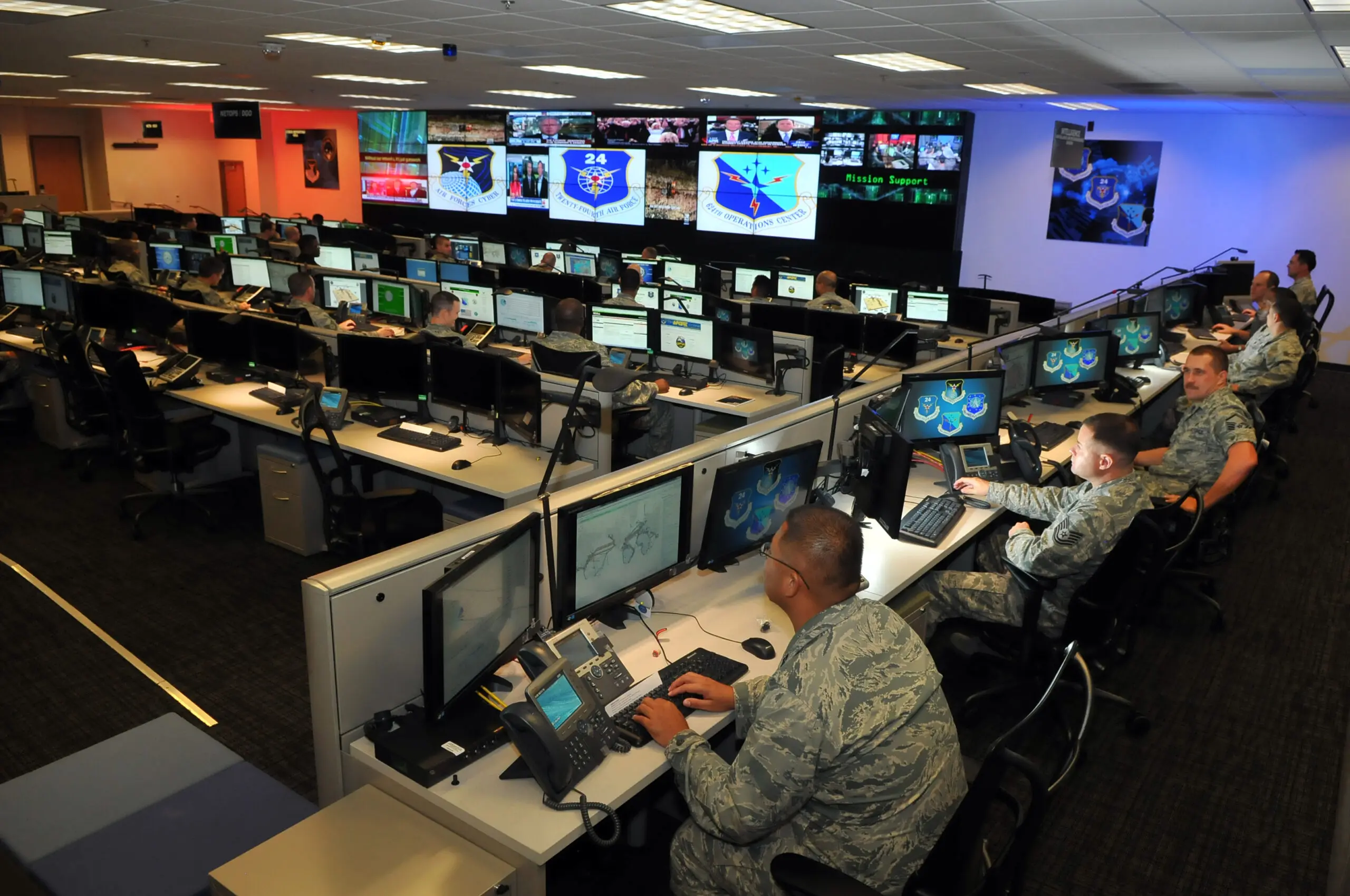 6,000 troops in Cyber Command