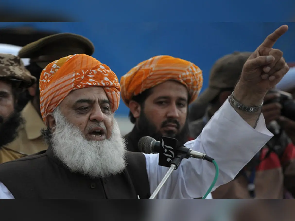 ‘Pomegranate can’t enter from Afghanistan, but terrorists keep coming’: Jamiat chief Fazlur Rehman slams Pak military