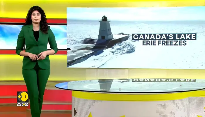 Canada: Lake Erie Turns Into a Snowy Desert