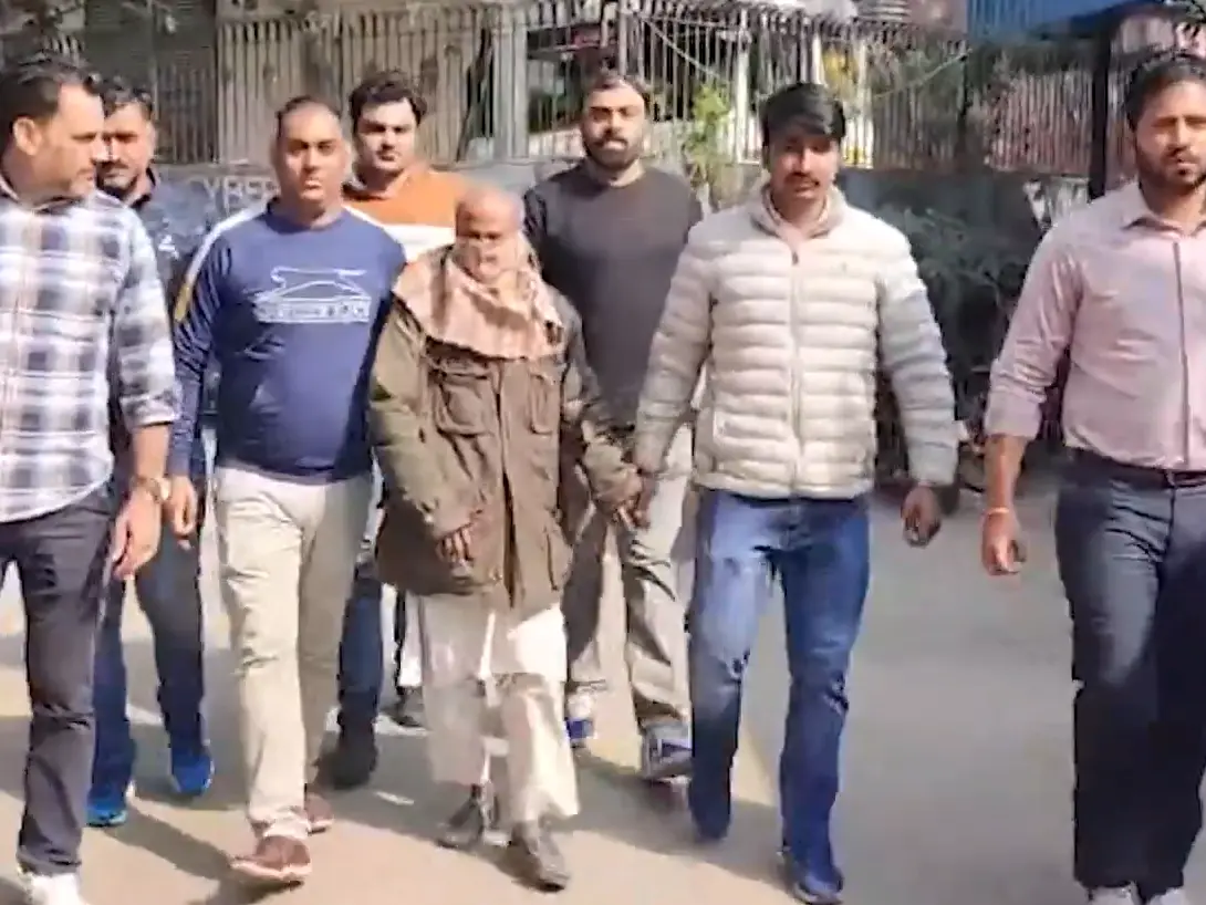 Delhi triple death case: 'Fake baba' arrested for allegedly poisoning trio with laced sweets Delhi triple death case: 'Fake baba' arrested for allegedly poisoning trio with laced sweets