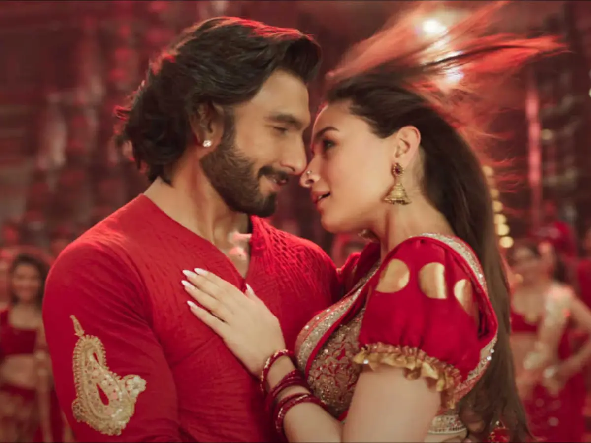 Rocky – Rocky Aur Rani Kii Prem Kahaani
