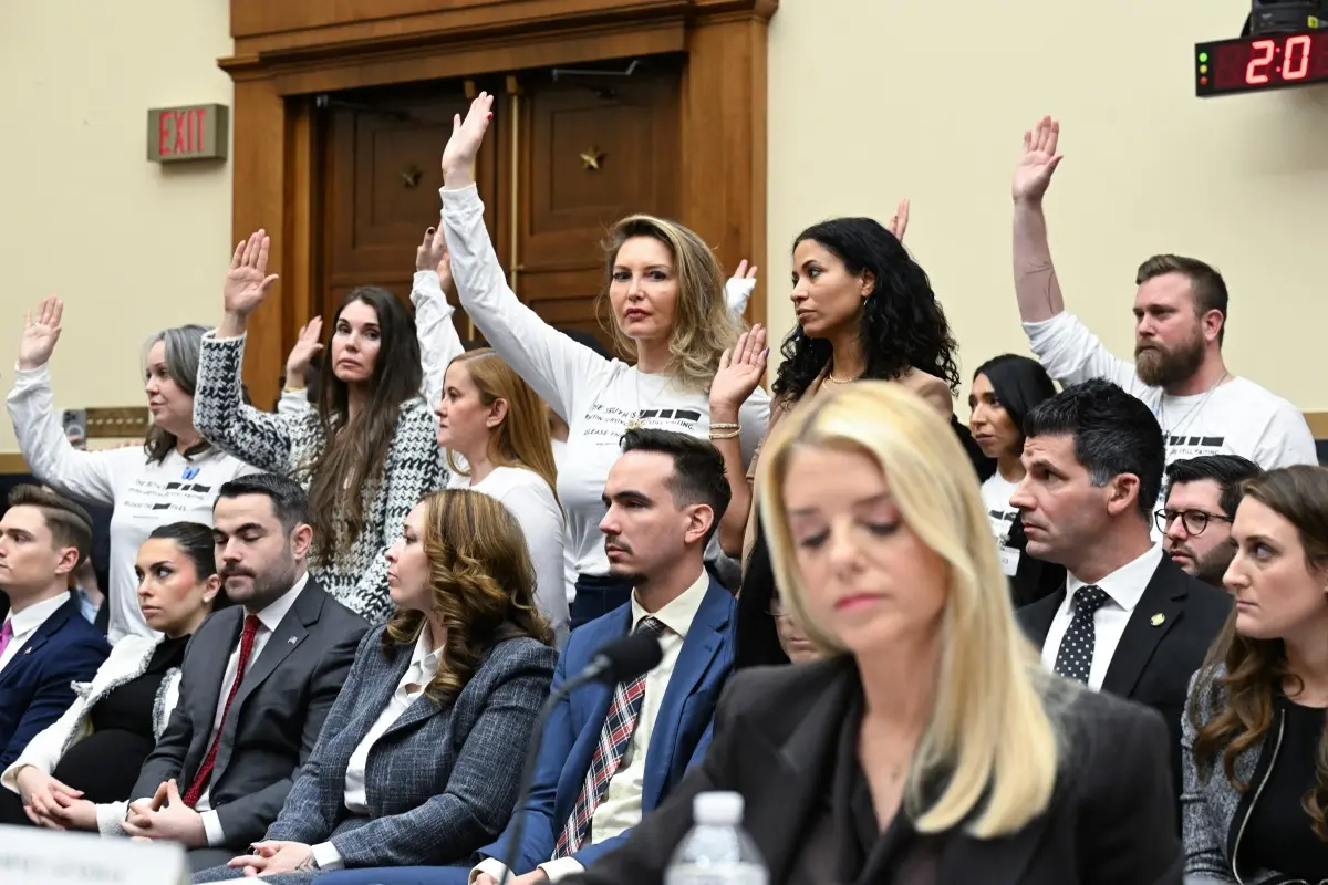 Epstein hearing turns tense as Pam Bondi refuses to apologise to survivors, says she won’t 'get in the gutter'. Watch!