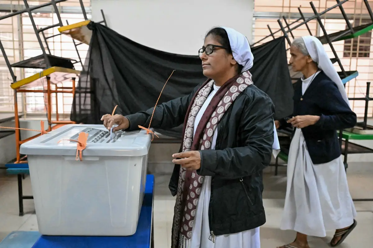 Former ruling party out of polls