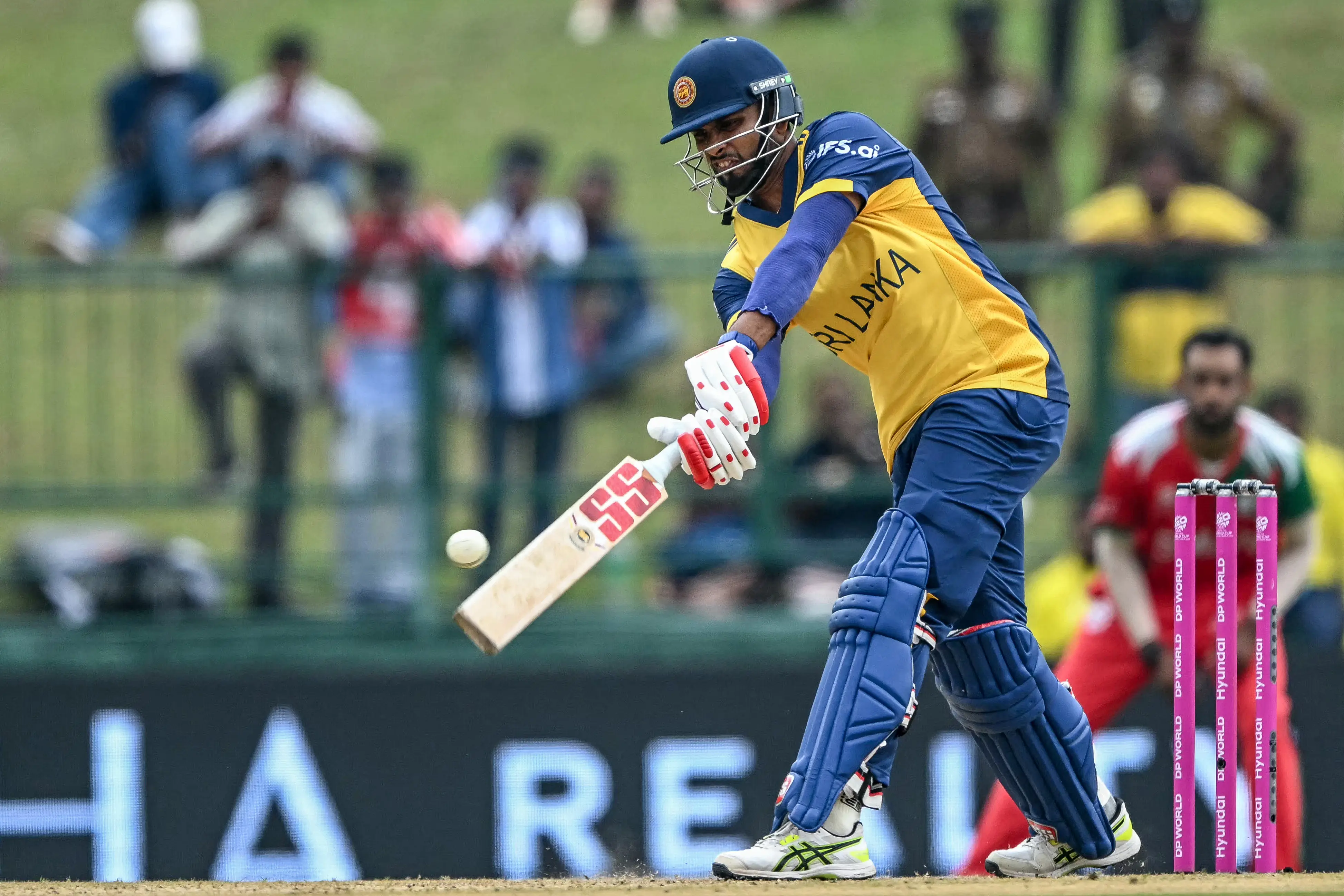 Dasun Shanaka (Sri Lanka) – 19 Balls vs OMAN, 2026
