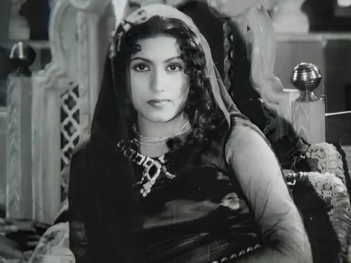 Mahal (1949)