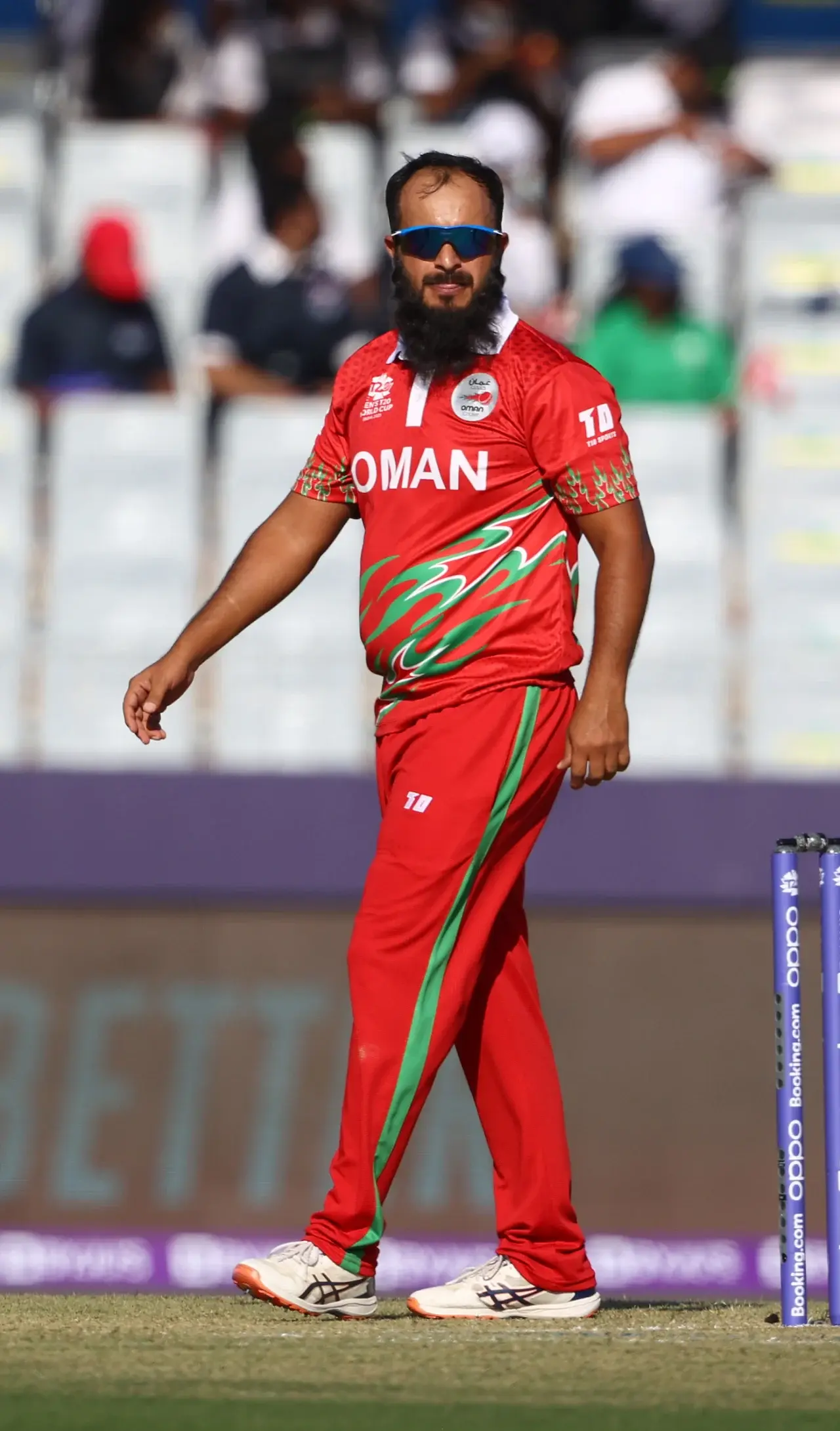 Zeeshan Maqsood - 4/20 vs PNG in T20 World Cup 2021