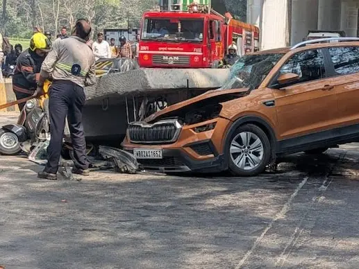 One dead, 3 injured after portion of under-construction Metro pillar collapses in Mumbai One dead, 3 injured after portion of under-construction Metro pillar collapses in Mumbai