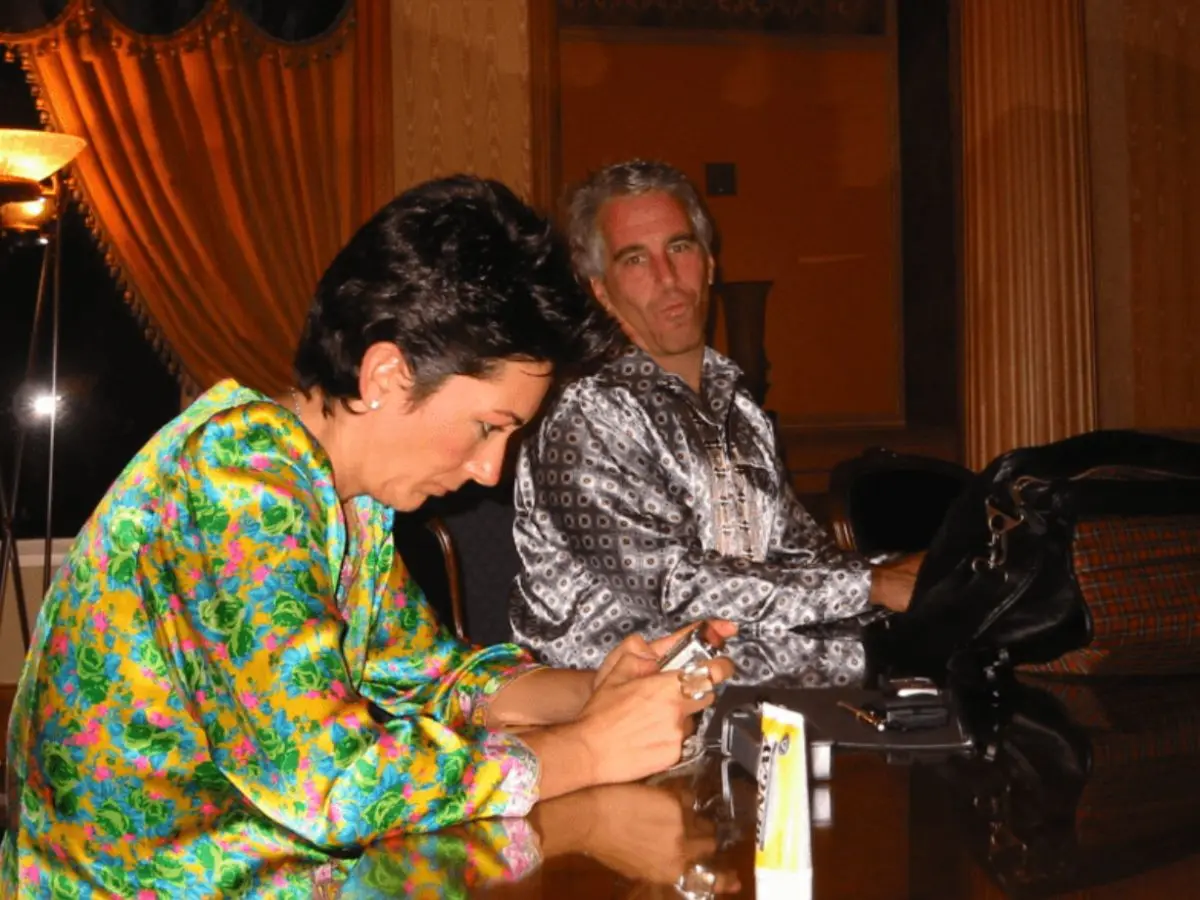 Epstein files show that an email dated one week after the 9/11- “Where is the real pilot?”