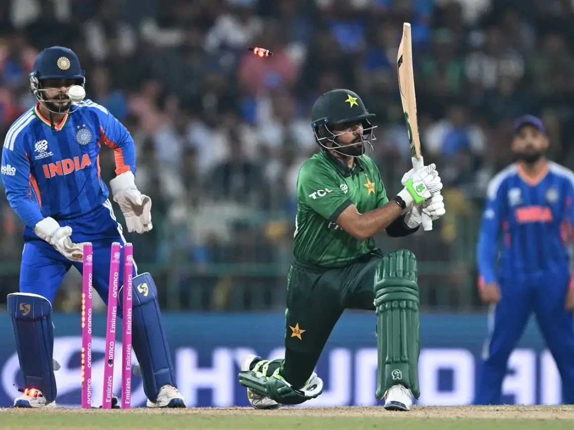 T20 World Cup 2026 | 'Pretty disappointed dressing room:' Pak coach Hesson questions shot selection by top order after loss vs India T20 World Cup 2026 | 'Pretty disappointed dressing room:' Pak coach Hesson questions shot selection by top order after loss vs India