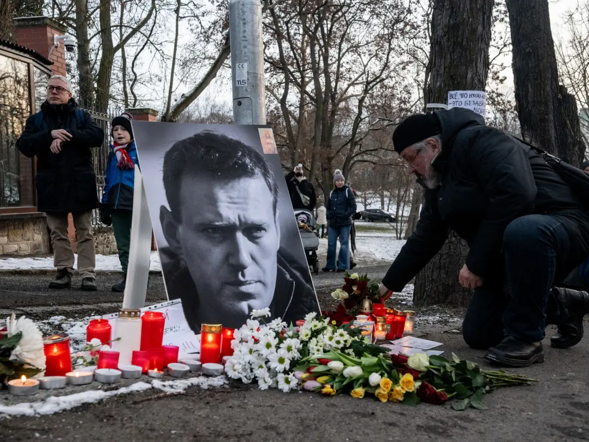US backs report on Navalny's poisoning as UK calls out ...