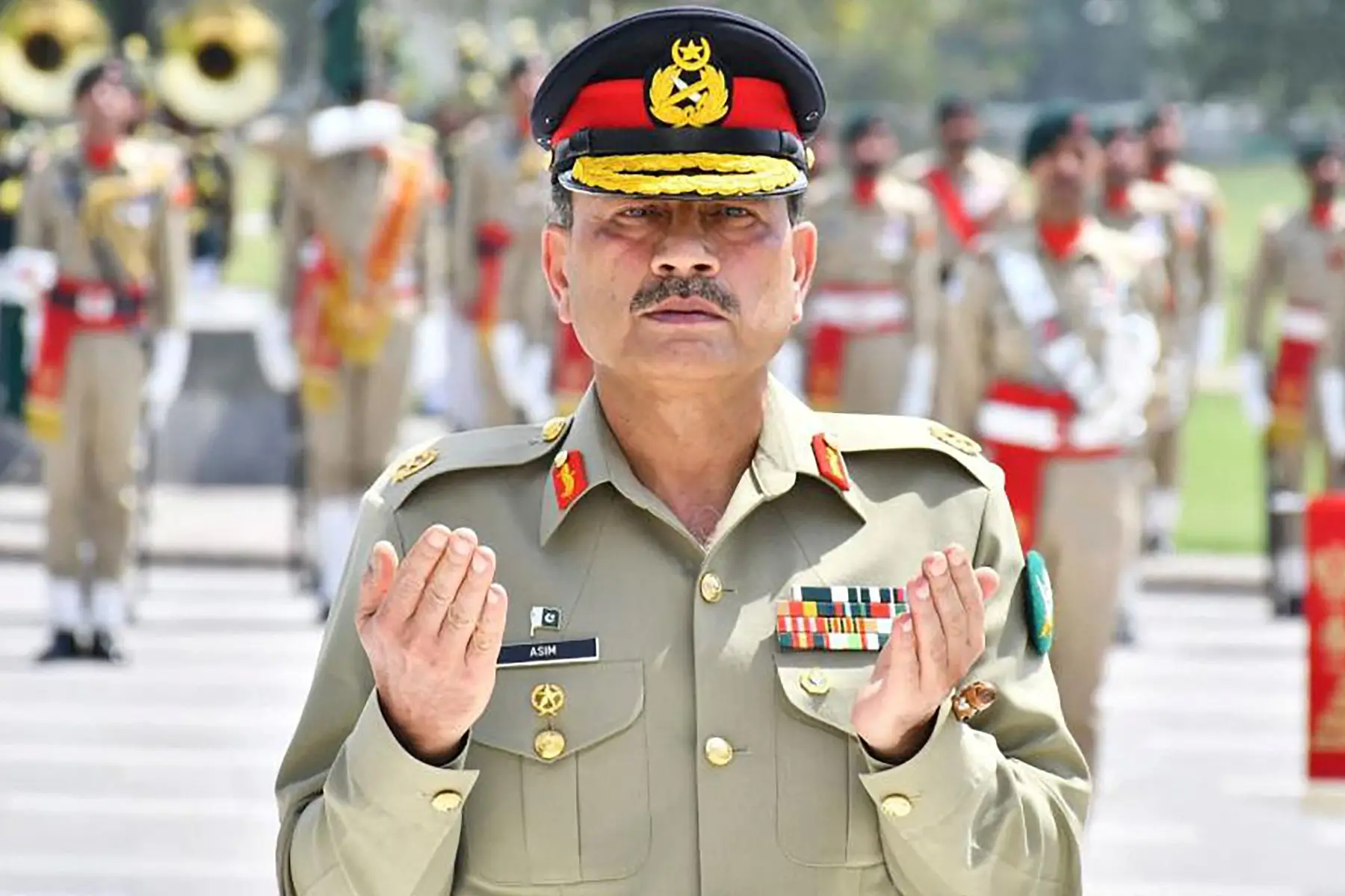 Embarrassment or routine? German security asks Pak Field Marshal Asim Munir to prove identity, netizens question his popularity
