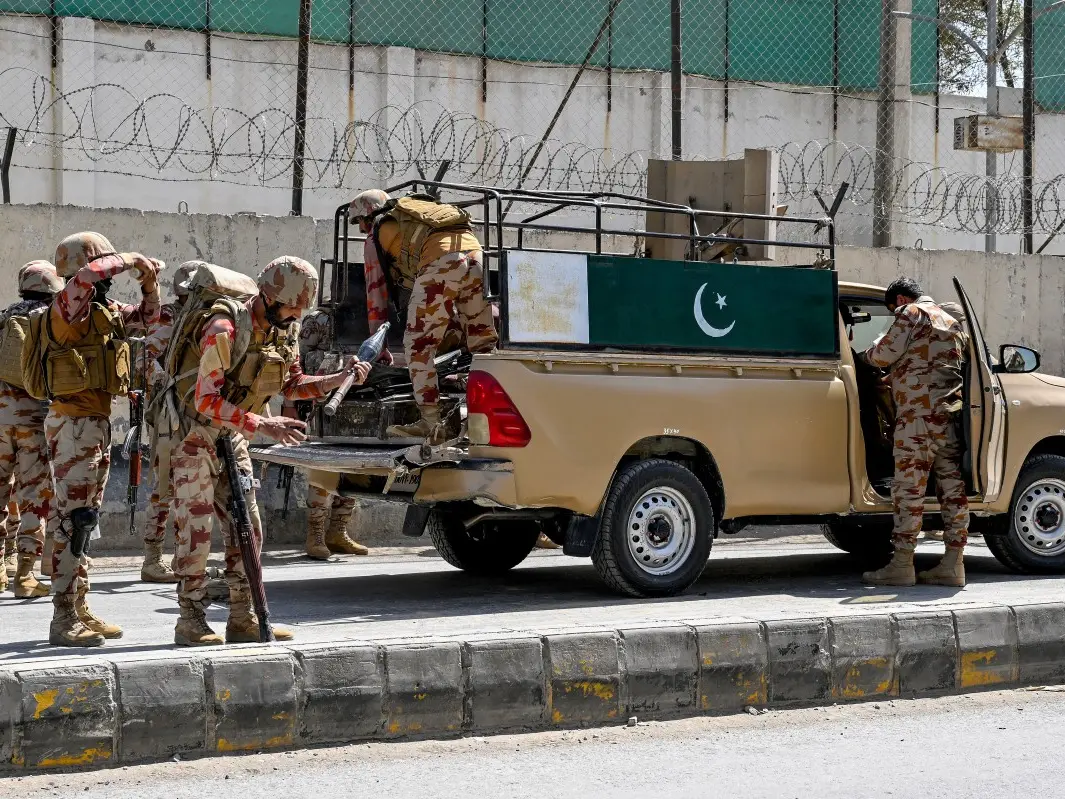 7 Pak soldiers detained by Baloch Liberation Army, 7-day deadline for prisoner swap to Islamabad 7 Pak soldiers detained by Baloch Liberation Army, 7-day deadline for prisoner swap to Islamabad
