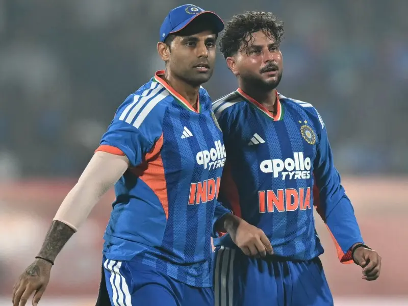 T20 World Cup 2026 | WATCH - Surya, Kuldeep recreate 'friction' from IND vs PAK to bury hatchet T20 World Cup 2026 | WATCH - Surya, Kuldeep recreate 'friction' from IND vs PAK to bury hatchet