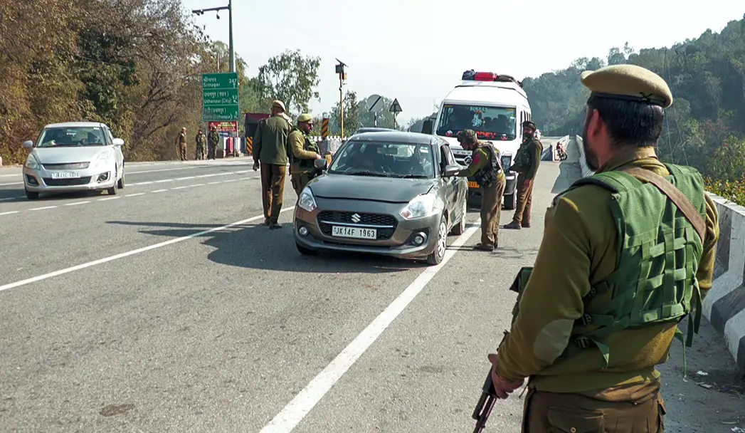 Massive terror financing probe: J&K police crack down on 8,000 mule accounts, expose ₹209 crore phishing and fake trading racket