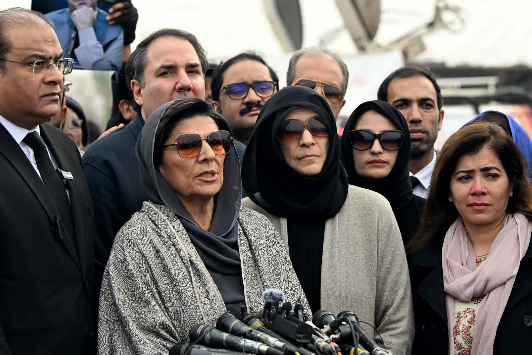Mohsin Naqvi threatening Imran Khan’s sisters? Fresh allegations on ‘Asim Munir regime’