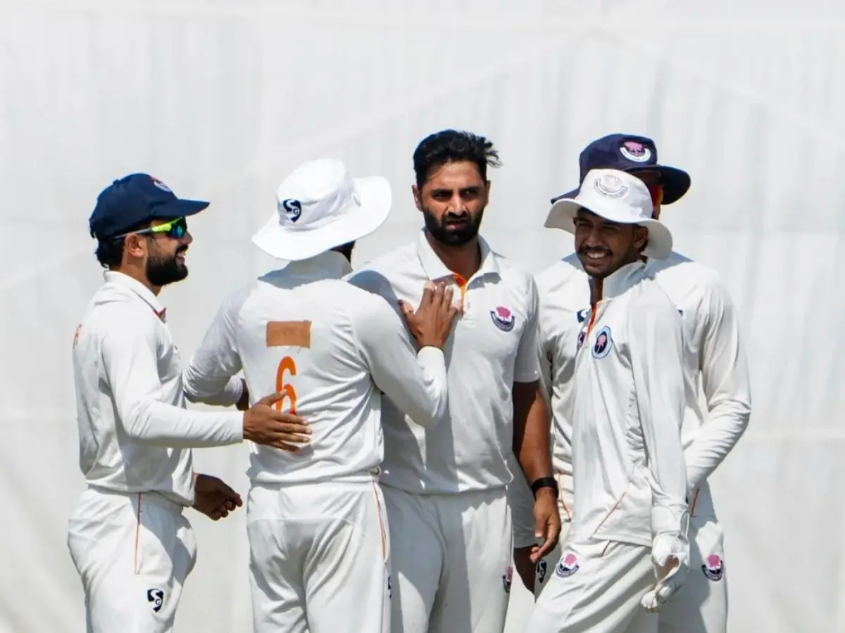 History in Ranji Trophy! Jammu & Kashmir beat Bengal to reach maiden final History in Ranji Trophy! Jammu & Kashmir beat Bengal to reach maiden final
