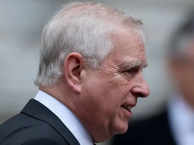 Epstein UK flight trail sparks new police scrutiny, pressure mounts on former Prince Andrew Epstein UK flight trail sparks new police scrutiny, pressure mounts on former Prince Andrew
